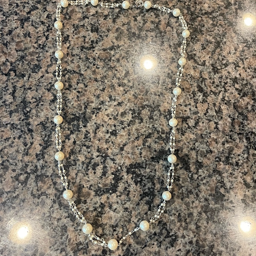 Vintage Trifari Silver Pearl Necklace